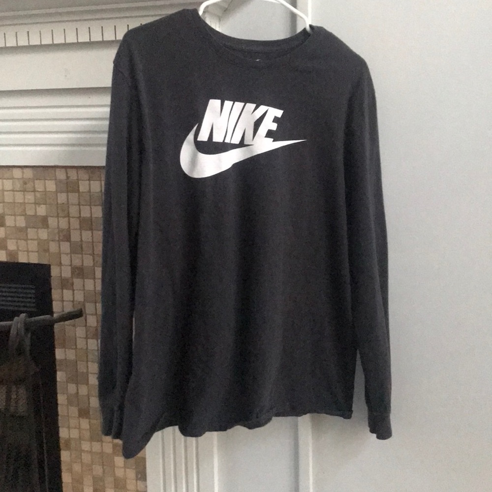 Nike Black Long-Sleeved Tee